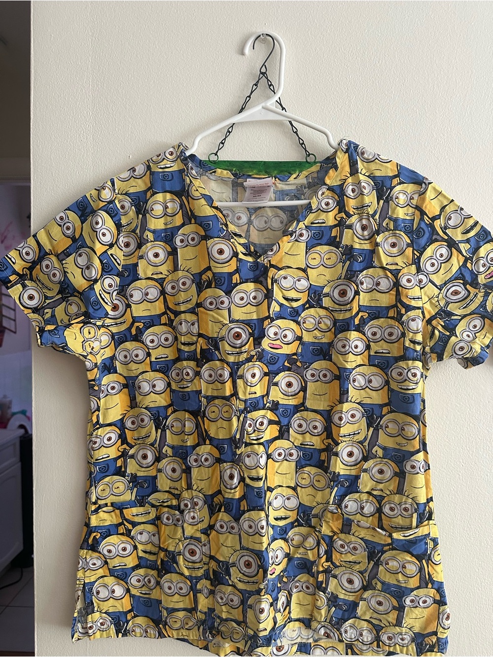 Minions Print Short Sleeve Scrub Top - Yellow/Blue